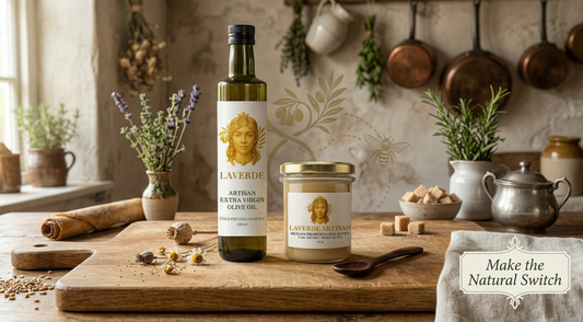 Raw Sicilian honey jar alongside refined sugar bowl on a baking surface — UK buyer's comparison of which sweetener actually performs better in cooking applications
