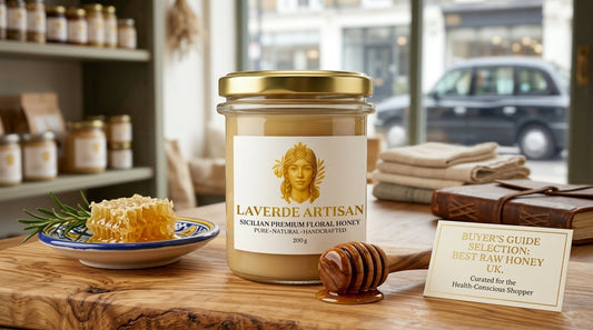 Premium raw Sicilian honey jar with golden honey drizzling from a wooden dipper — UK 2026 complete buyer's guide for health-conscious shoppers